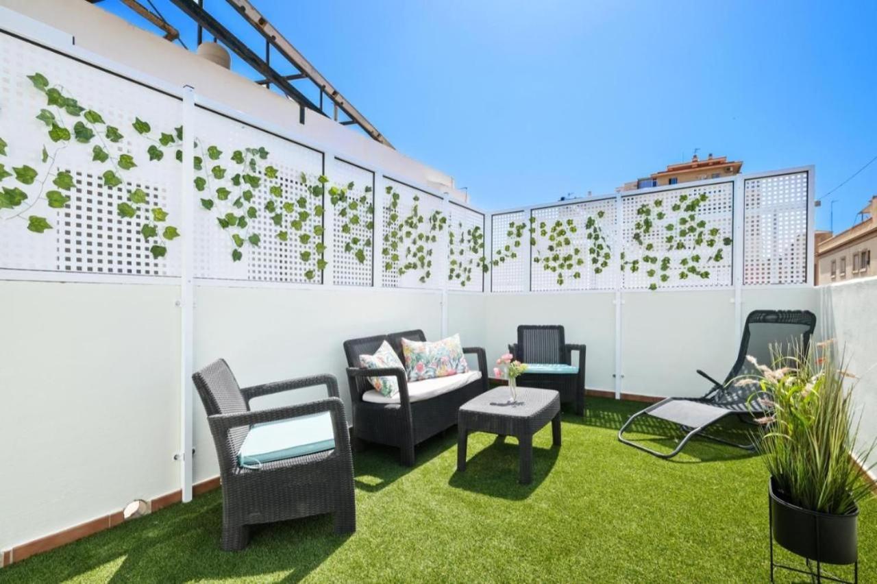 Apartamento Con Terraza Privada En Malaga Centro Apartment Exterior photo